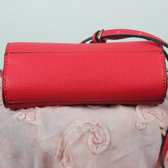 Guess, Hand or Shoulder Bag, Red, MINIMAL USE - Picture 4 of 10